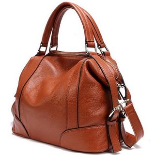 Ladies leather hand bags1